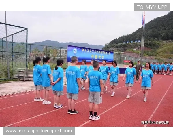 国家队强化“青少年运动+国际交流+名校合作”，形成合作新范式